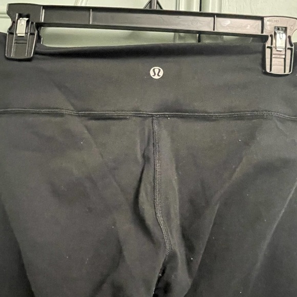 Lululemon Soul Cycle Sz 6 Cropped Leggings - Picture 3 of 4
